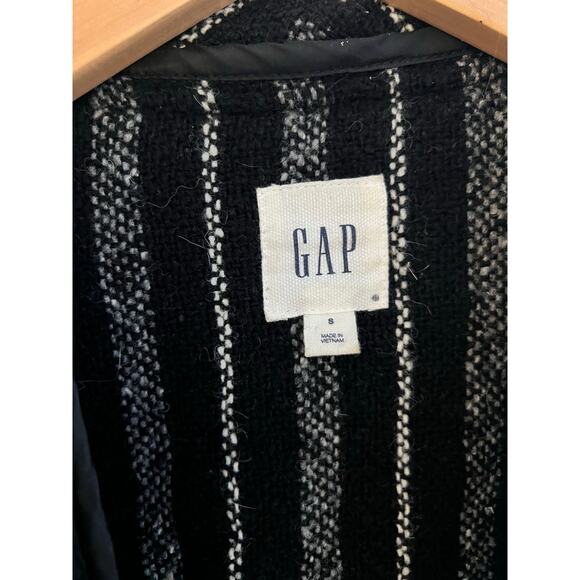 Gap Sweater Blanket Baja Jacket Bohemian Wool Black & White Size Small - Picture 5 of 8